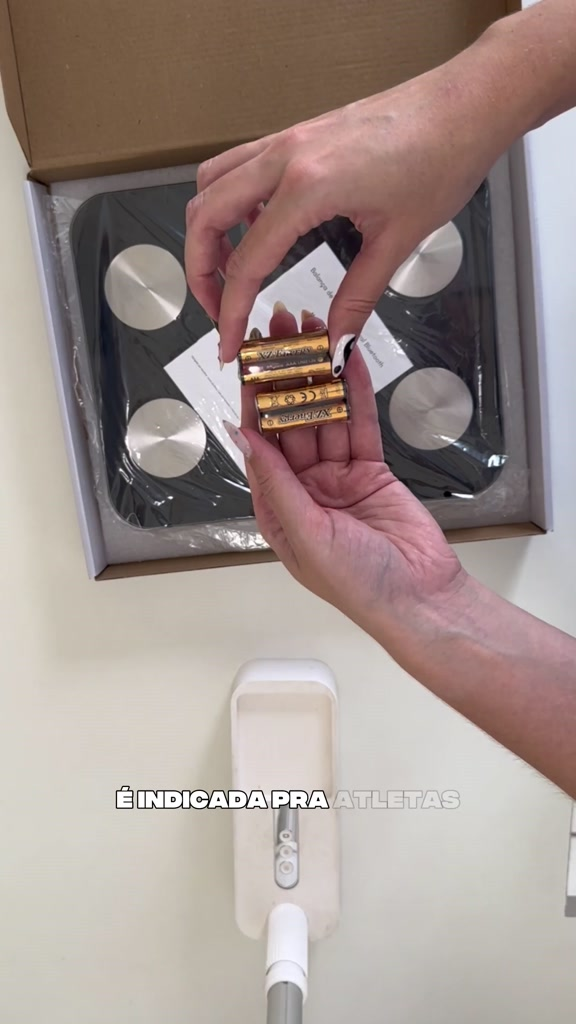 Balança Digital com Bioimpedância até 180kg Aolink A410-B Preta