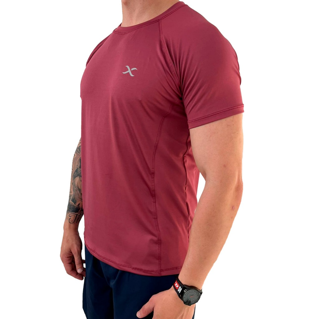 Kit com 3 camisetas de academia, dry fit, tecido com toque geladinho